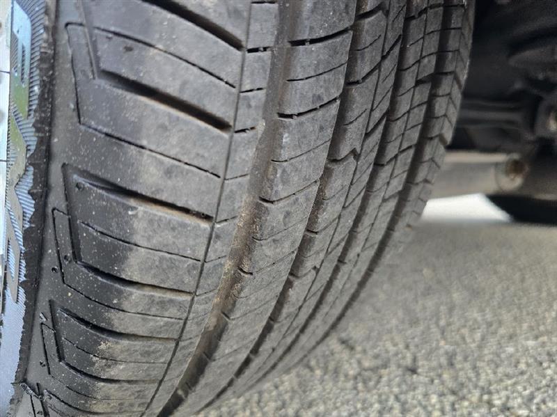 BMW 3-Series 328i 2009