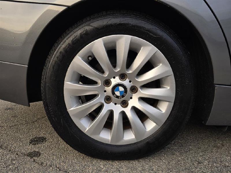 BMW 3-Series 328i 2009