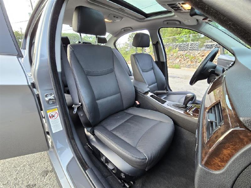 BMW 3-Series 328i 2009