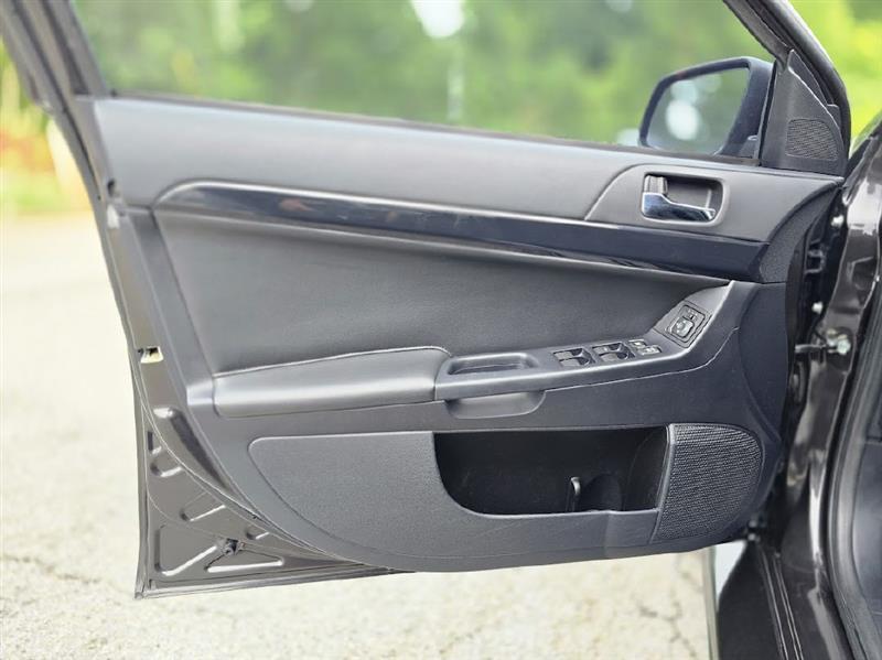 Mitsubishi Lancer Evolution GSR 2014