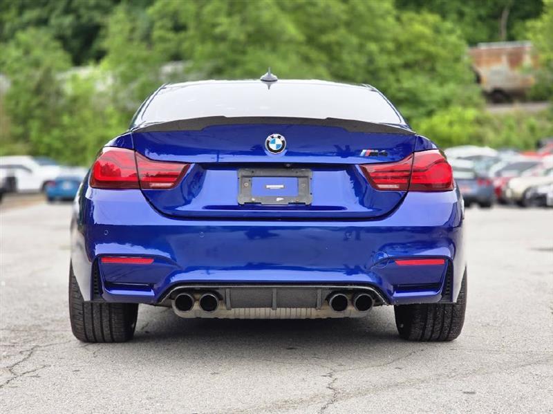 BMW M4 Coupe 2020