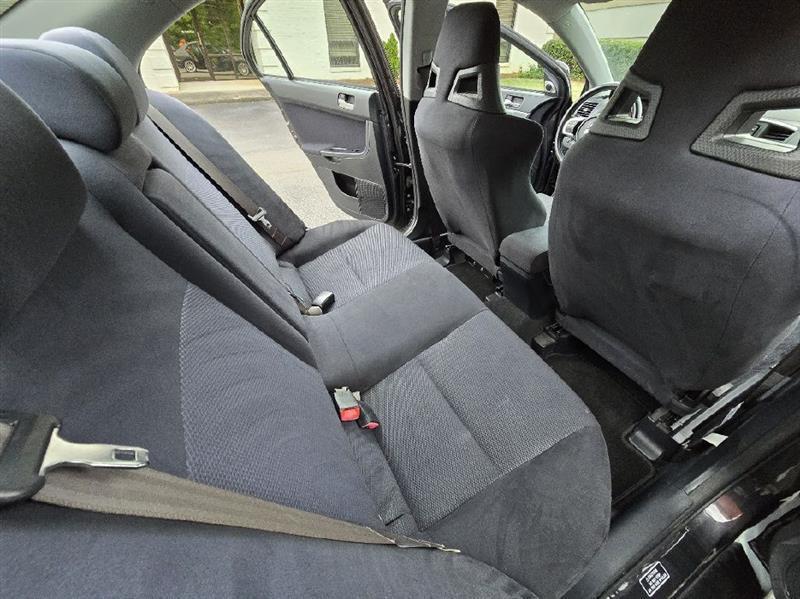 Mitsubishi Lancer Evolution GSR 2010