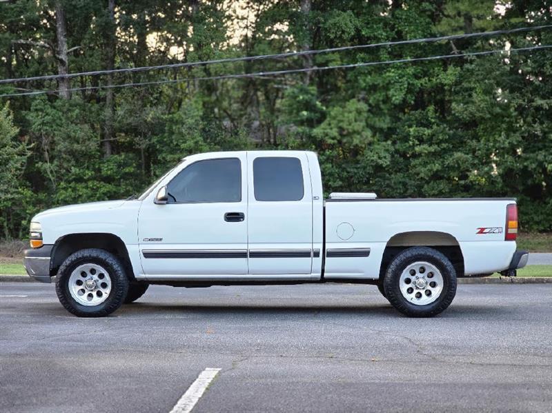 Chevrolet Silverado 1500 Ext. Cab 3-Door Short Bed 4WD 2000