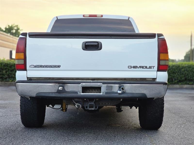 Chevrolet Silverado 1500 Ext. Cab 3-Door Short Bed 4WD 2000