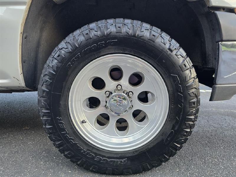 Chevrolet Silverado 1500 Ext. Cab 3-Door Short Bed 4WD 2000