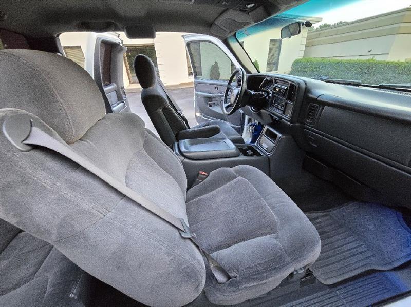 Chevrolet Silverado 1500 Ext. Cab 3-Door Short Bed 4WD 2000