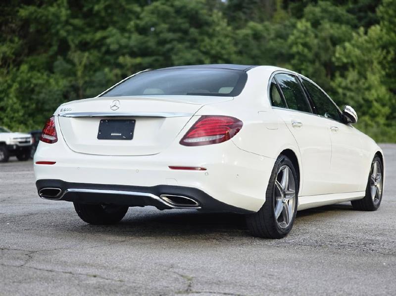 Mercedes-Benz E-Class E300 Luxury Sedan 2017