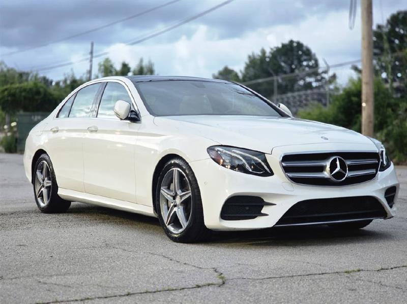 Mercedes-Benz E-Class E300 Luxury Sedan 2017