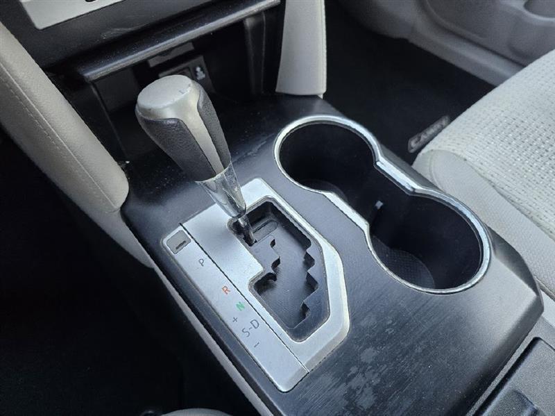 Toyota Camry L 2013
