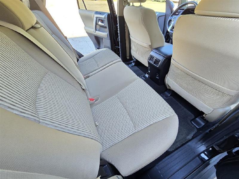 Toyota 4Runner SR5 4WD 2016