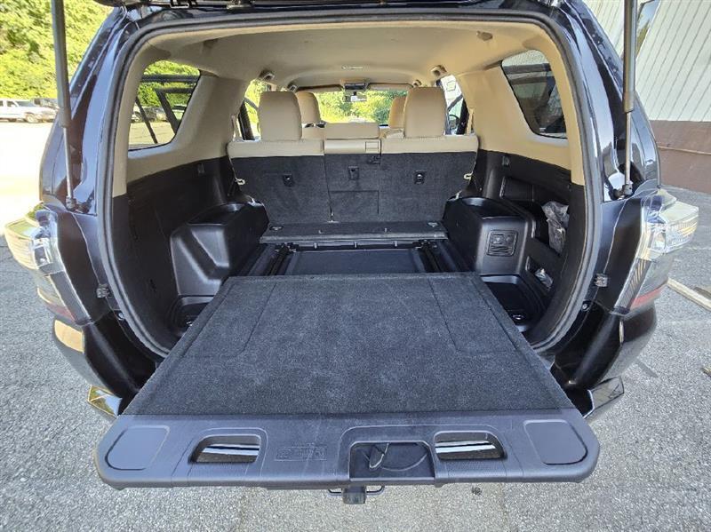 Toyota 4Runner SR5 4WD 2016