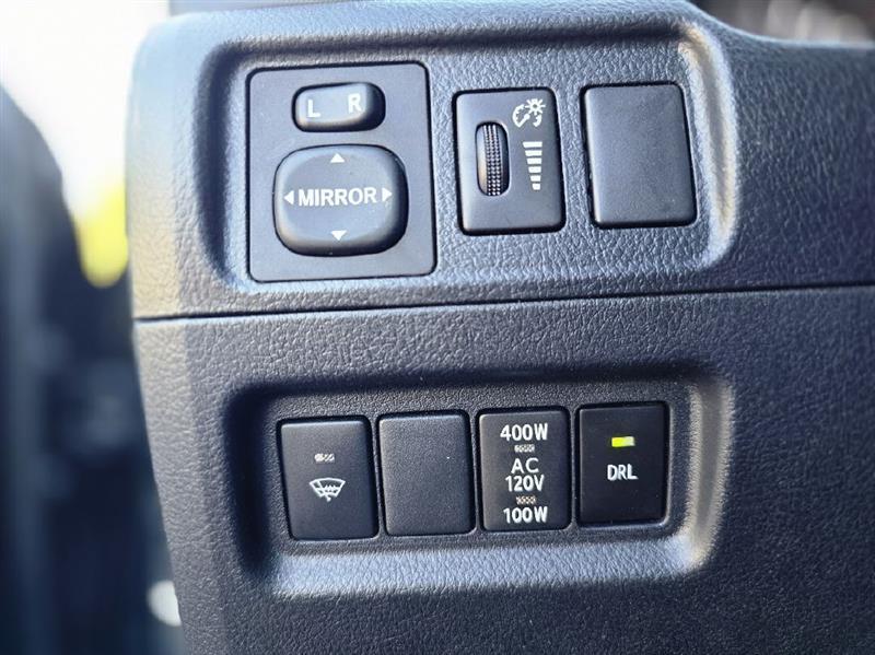 Toyota 4Runner SR5 4WD 2016
