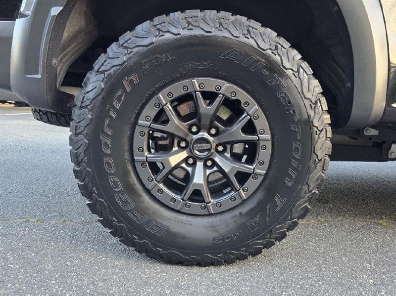 Ford F-150 Raptor SuperCrew 4WD 2022