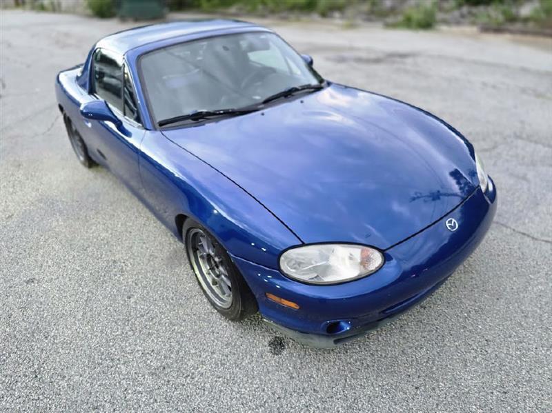 Mazda MX-5 Miata  1999