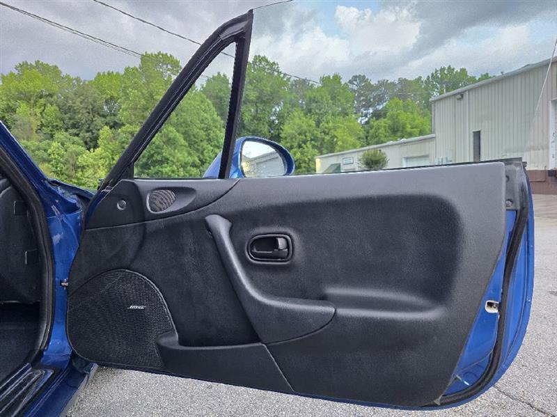 Mazda MX-5 Miata  1999