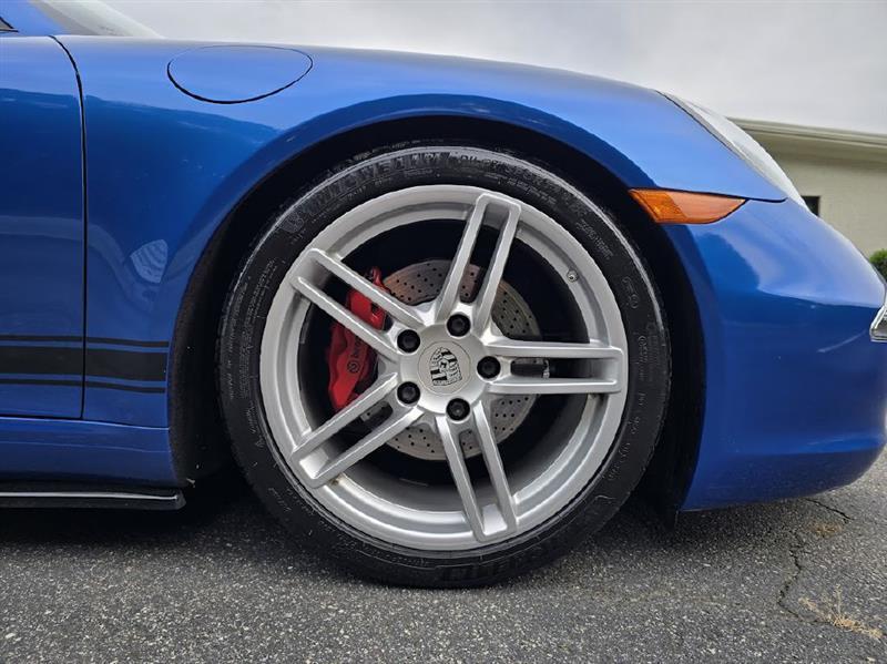 Porsche 911 Carrera Coupe 2014