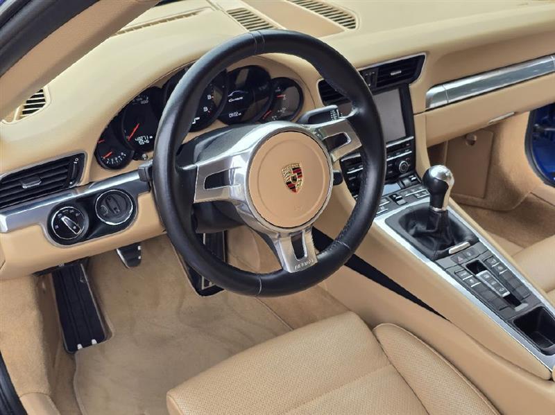 Porsche 911 Carrera Coupe 2014