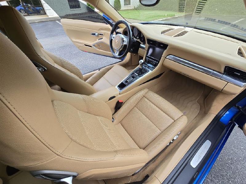 Porsche 911 Carrera Coupe 2014