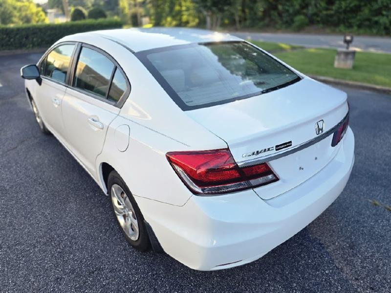 Honda Civic LX Sedan 5-Speed AT 2013