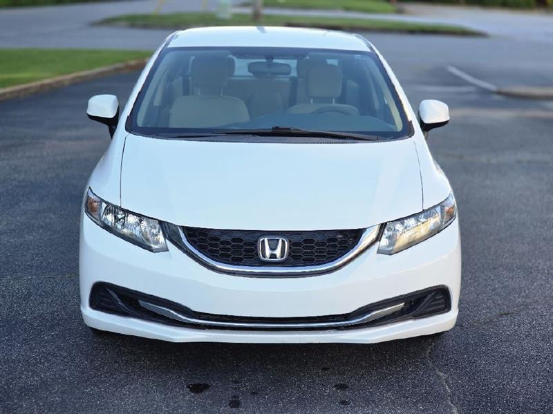 Honda Civic LX Sedan 5-Speed AT 2013