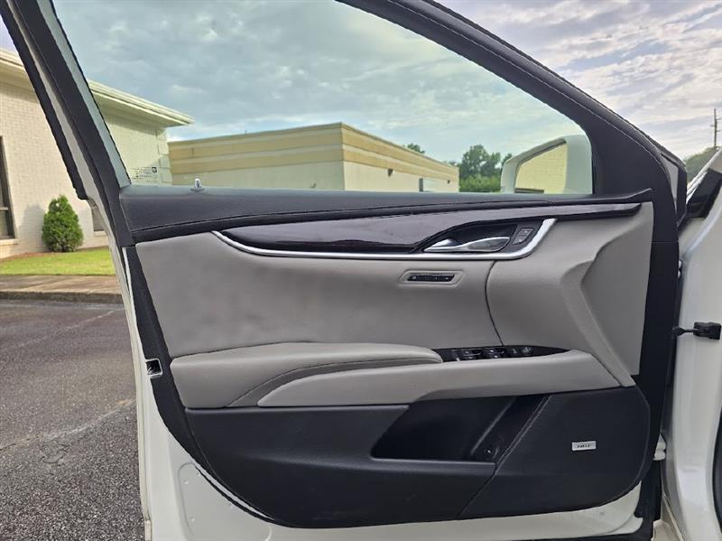 Cadillac XTS Premium FWD 2014