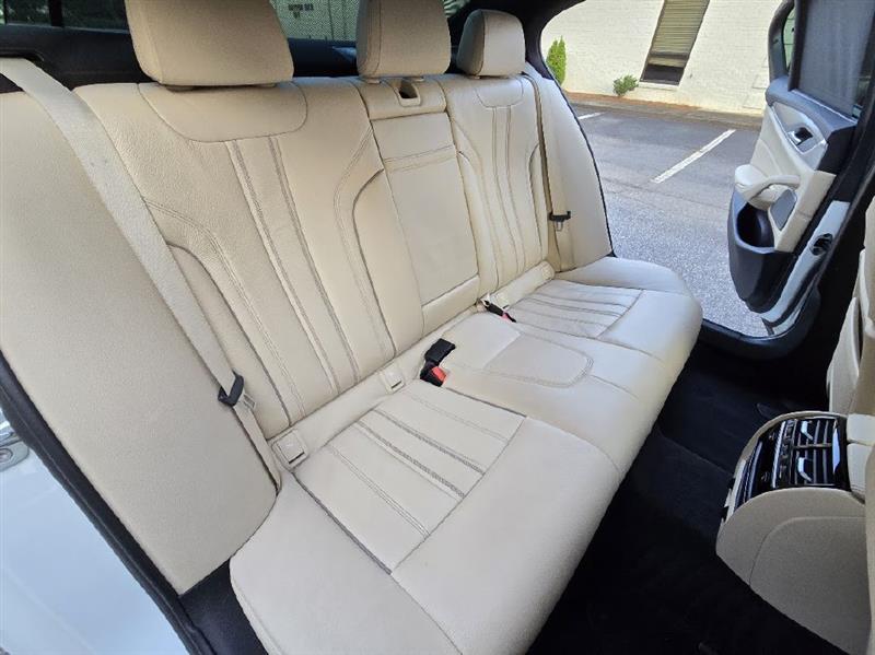 BMW 5-Series M550i xDrive 2018