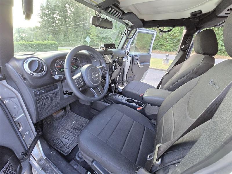 Jeep Wrangler Unlimited Rubicon 4WD 2016