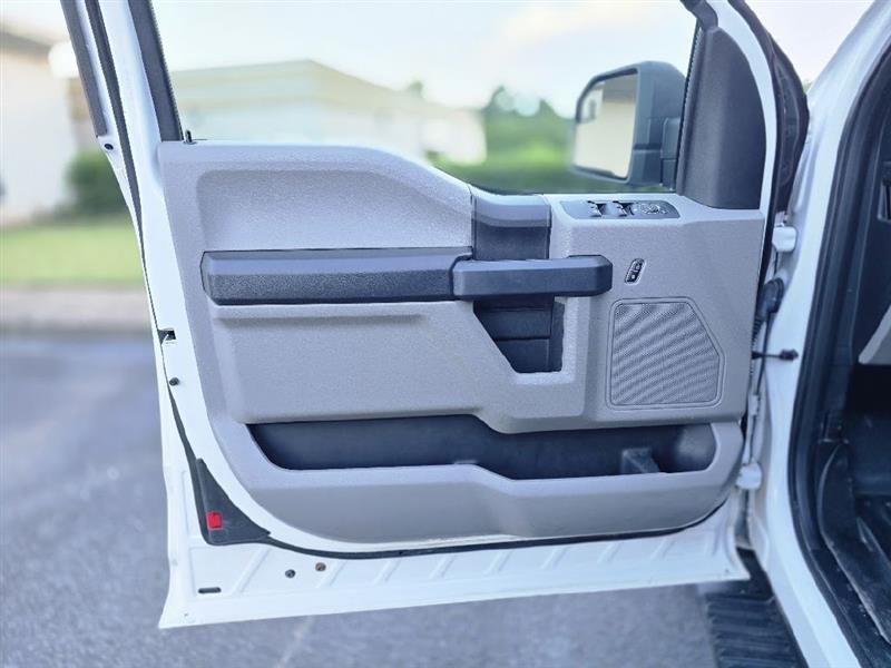 Ford F-150 XL SuperCab 8-ft. Bed 4WD 2018