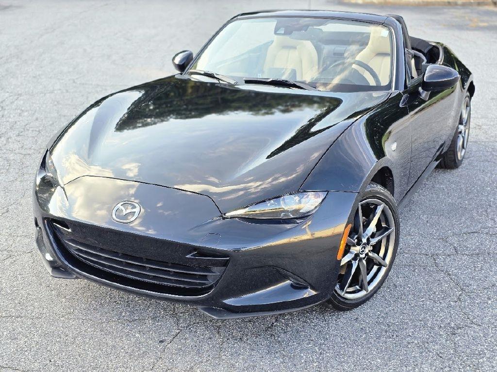 Mazda MX-5 Miata Grand Touring 6AT 2016