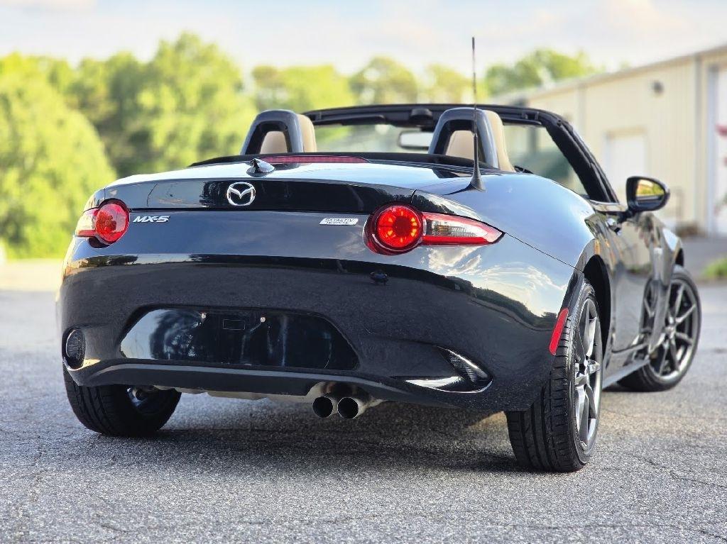 Mazda MX-5 Miata Grand Touring 6AT 2016