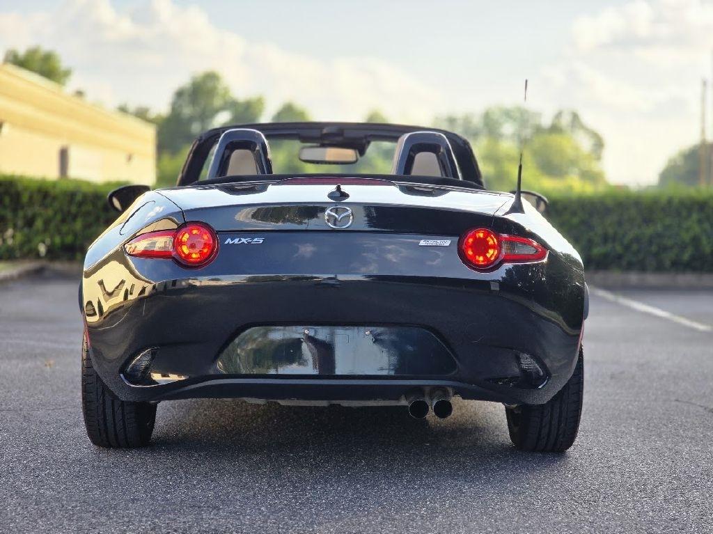 Mazda MX-5 Miata Grand Touring 6AT 2016