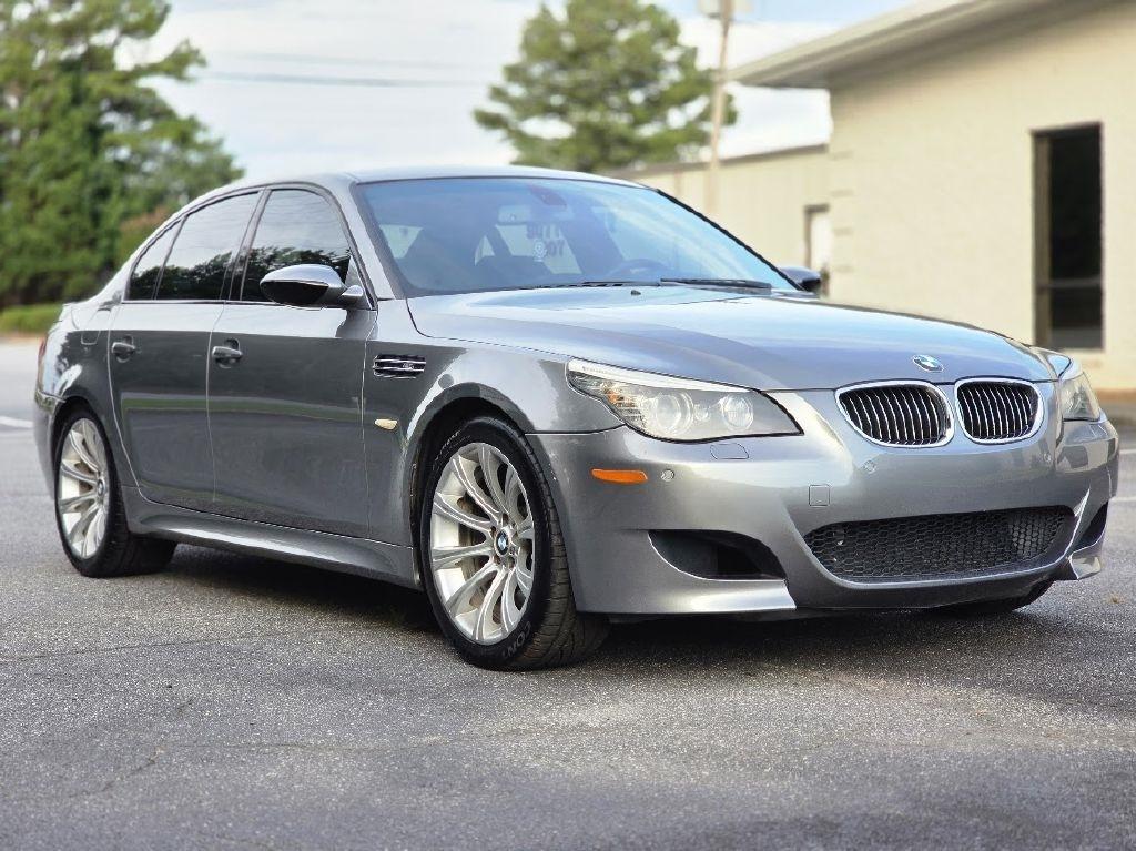 BMW M5 Sedan 2008