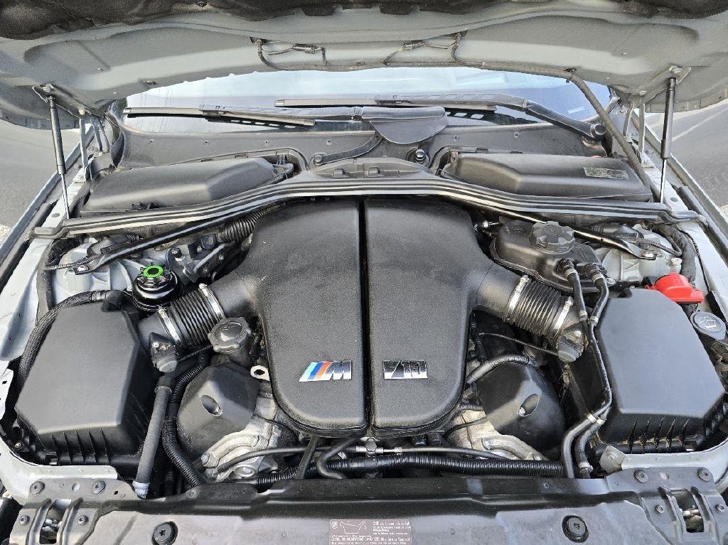 BMW M5 Sedan 2008
