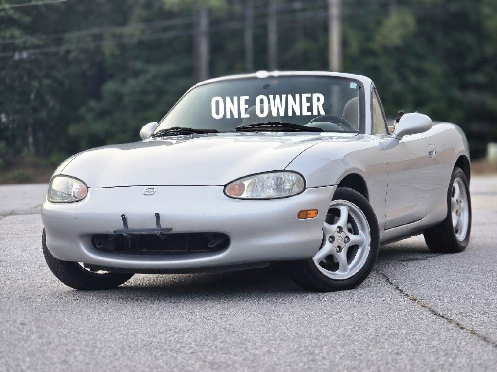 Mazda MX-5 Miata Base 1999