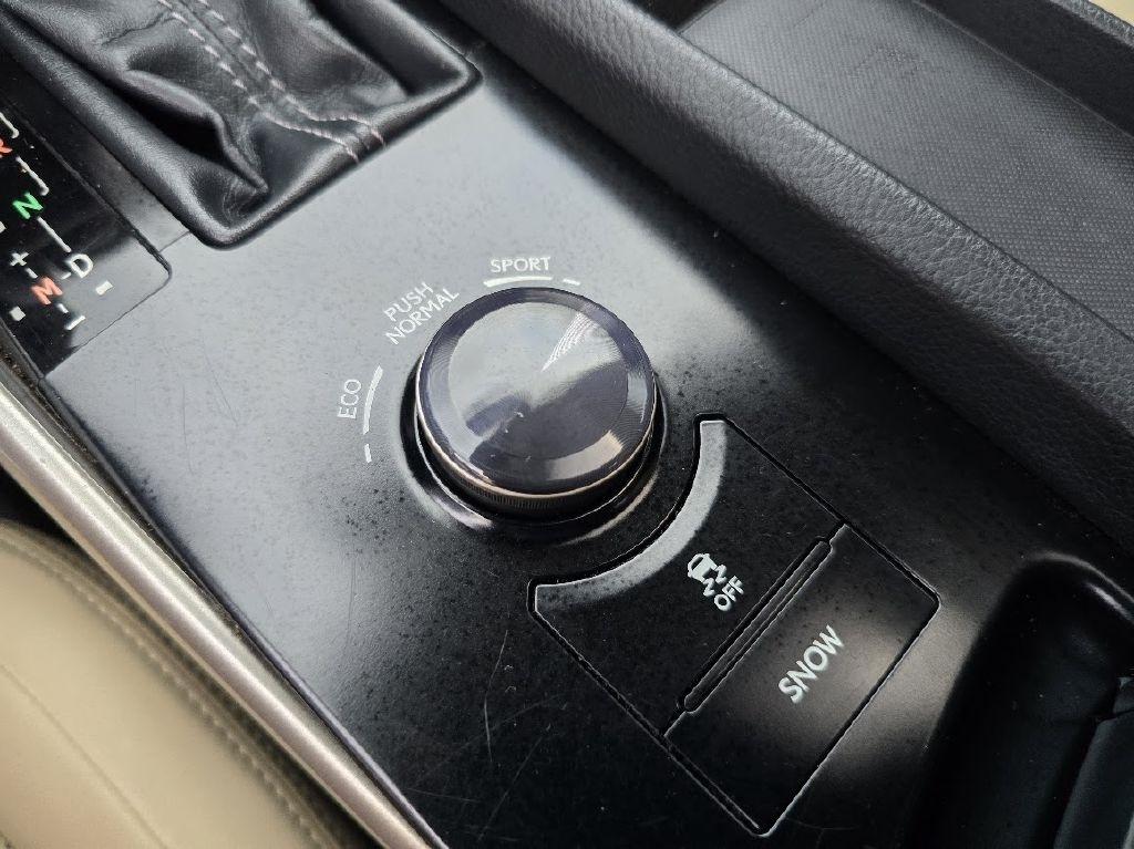 Lexus IS 250 RWD 2014