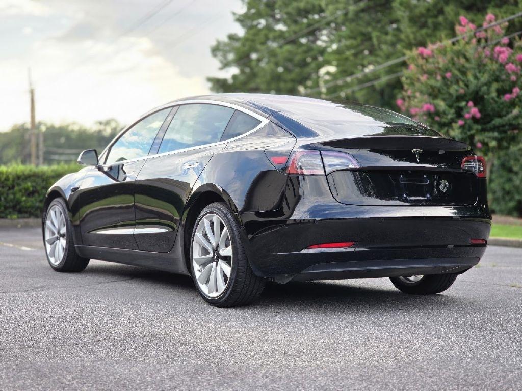 Tesla Model 3 Base 2018