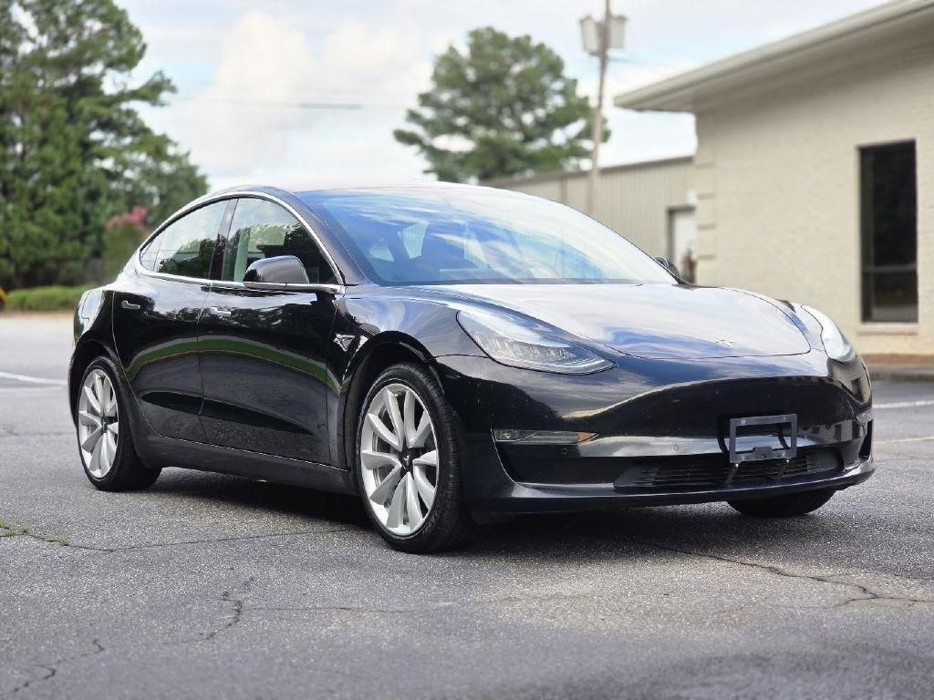 Tesla Model 3 Base 2018