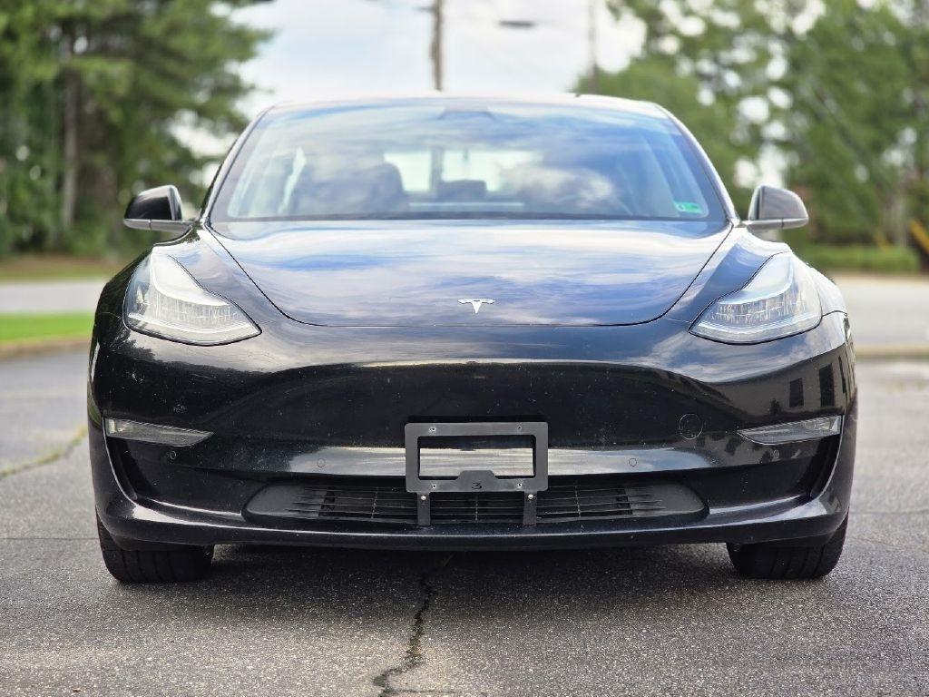 Tesla Model 3 Base 2018