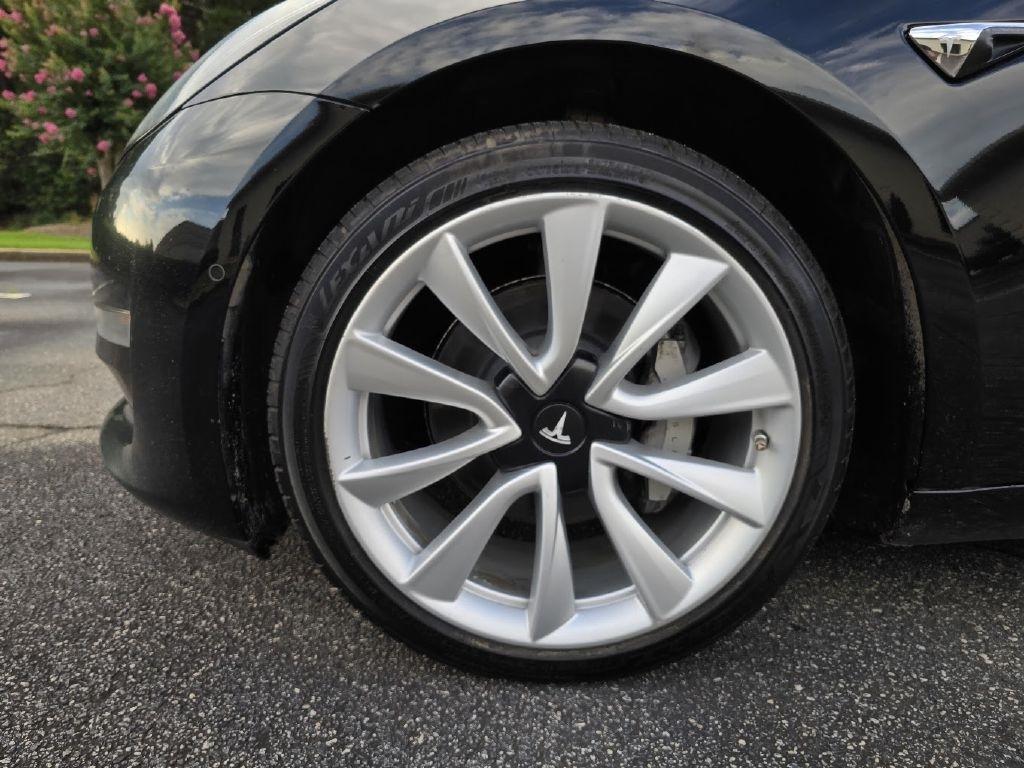 Tesla Model 3 Base 2018