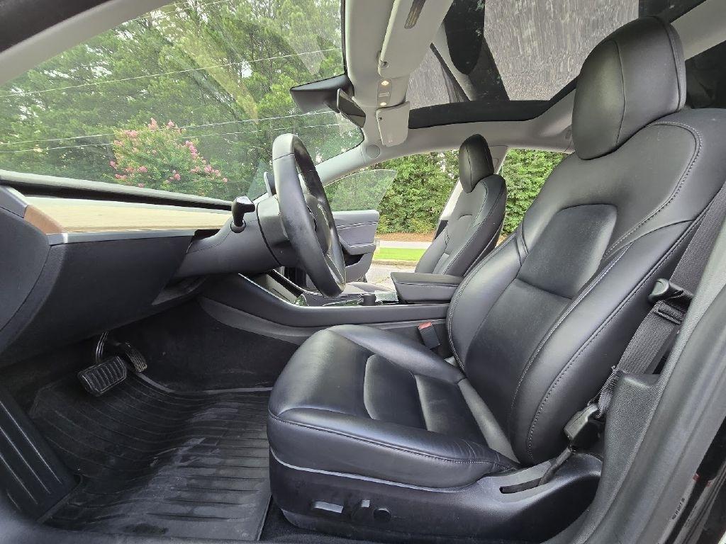 Tesla Model 3 Base 2018