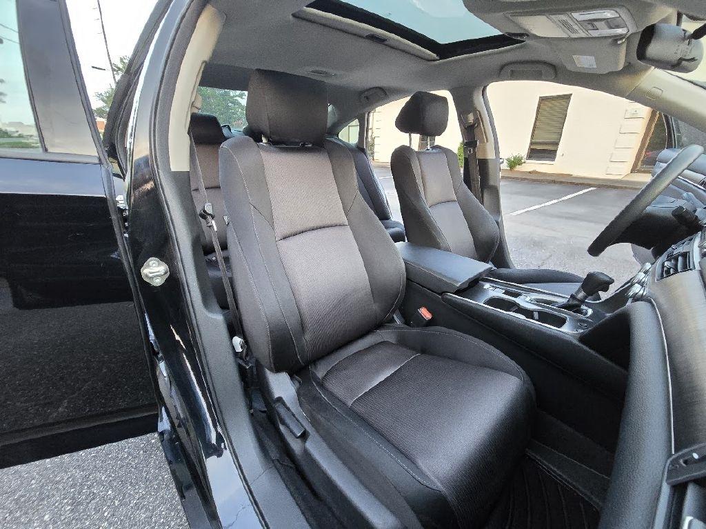 Honda Accord LX CVT 2019