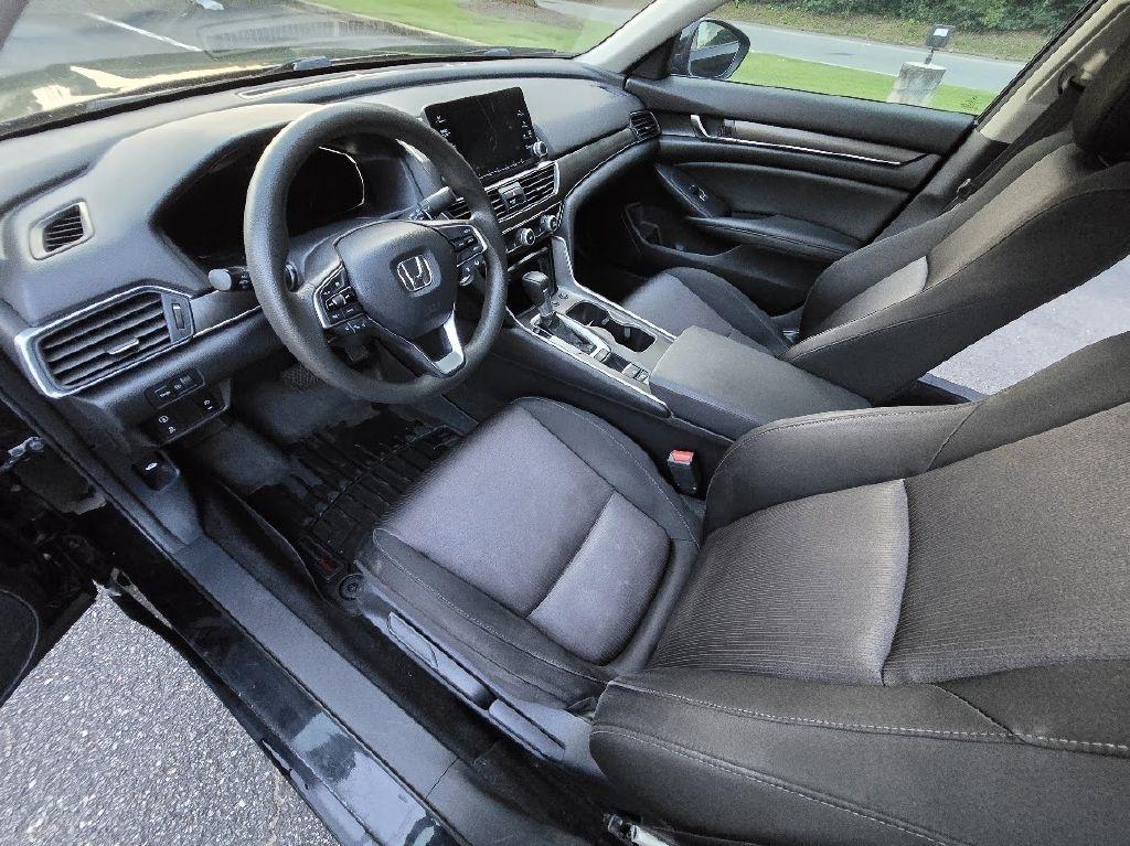 Honda Accord LX CVT 2019
