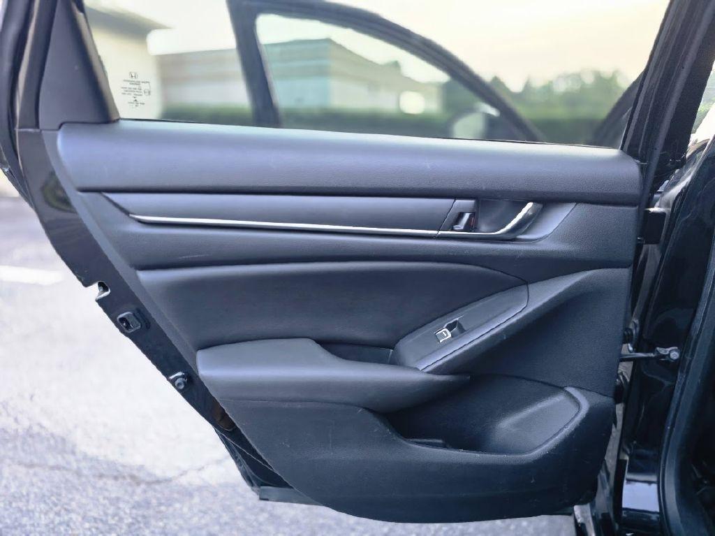 Honda Accord LX CVT 2019