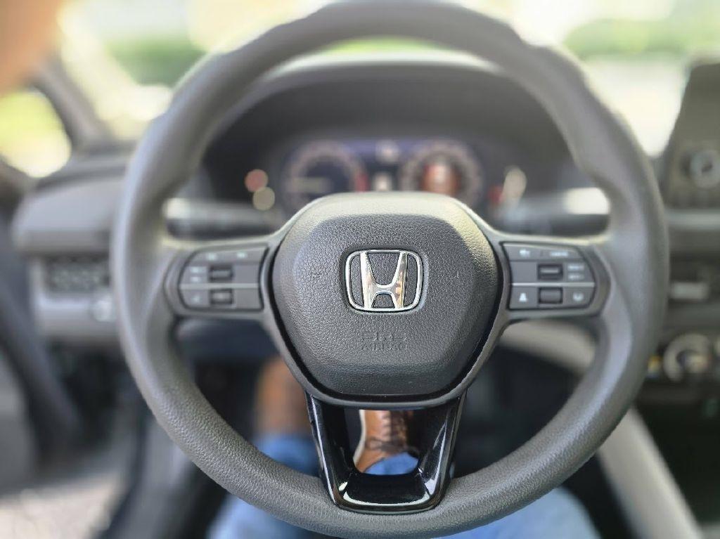Honda Accord EX 2023