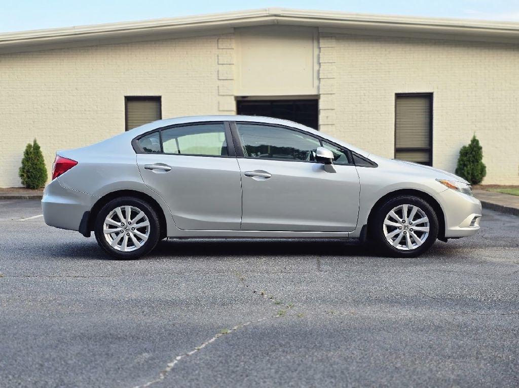 Honda Civic EX Sedan 5-Speed AT 2012