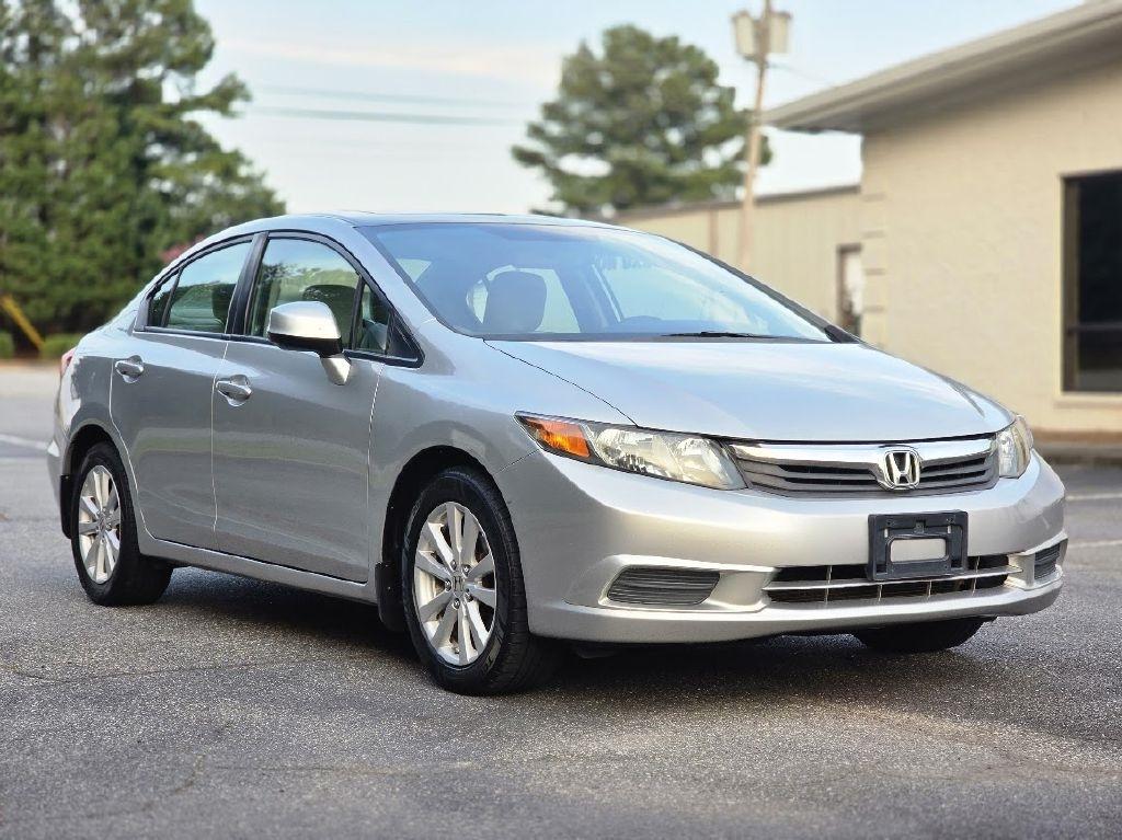 Honda Civic EX Sedan 5-Speed AT 2012