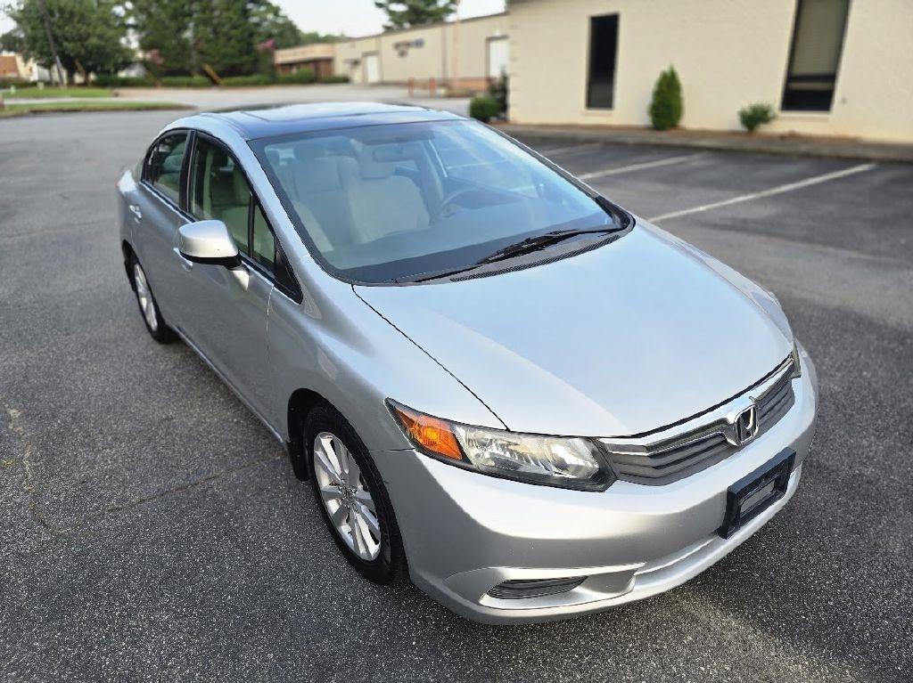 Honda Civic EX Sedan 5-Speed AT 2012