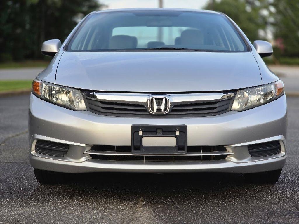 Honda Civic EX Sedan 5-Speed AT 2012