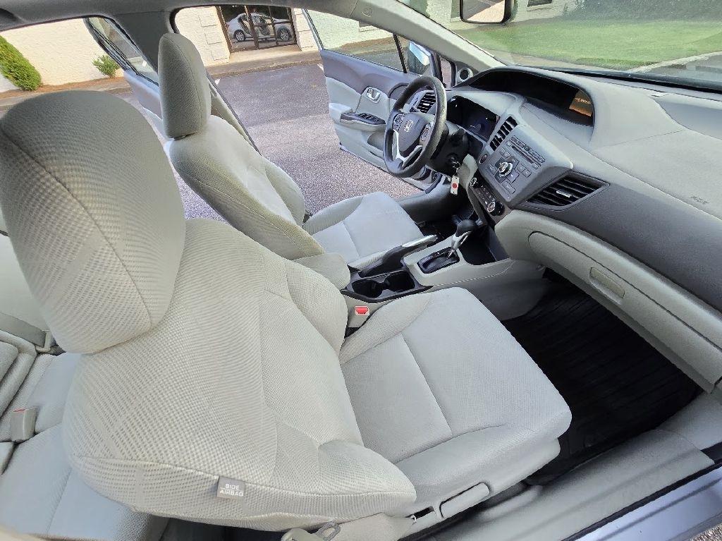 Honda Civic EX Sedan 5-Speed AT 2012