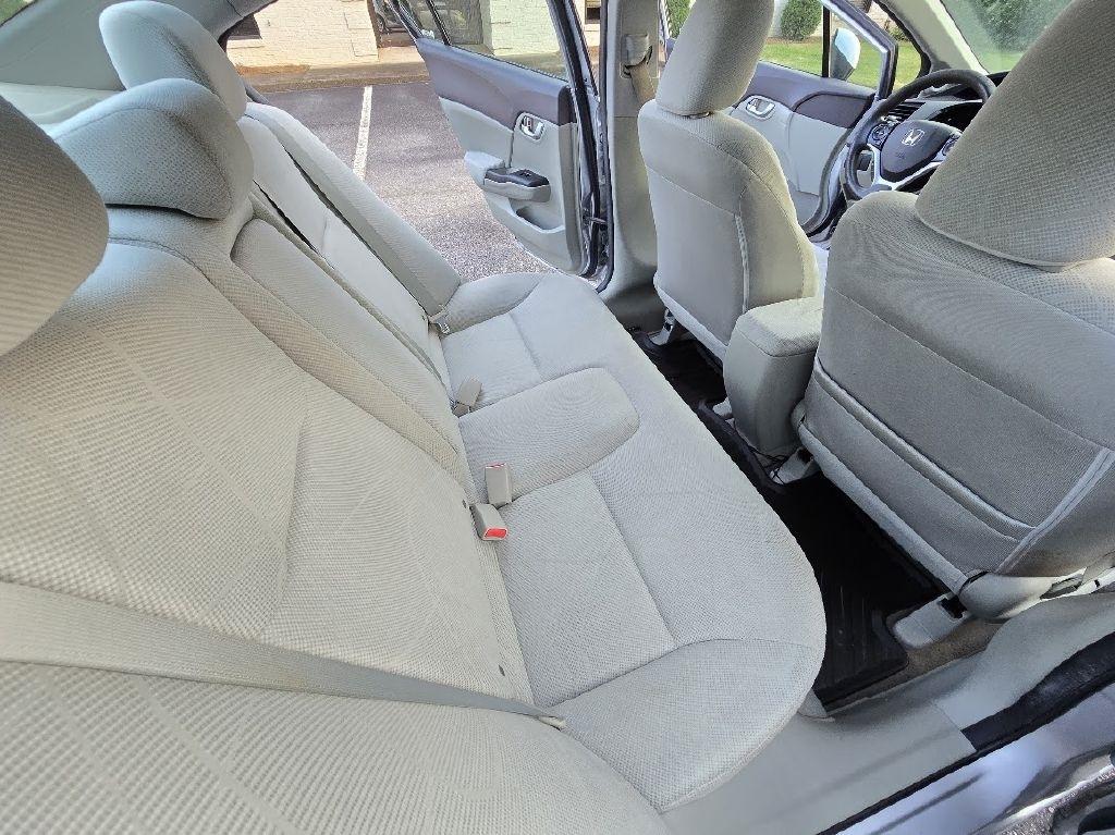 Honda Civic EX Sedan 5-Speed AT 2012